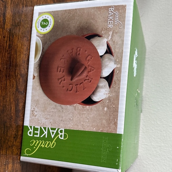 Cartier Bakeware Terracotta Bread Cloche - Picture 3 of 3